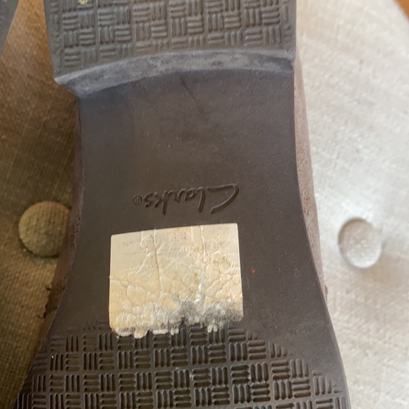 Clarks Ultimate Comfort Collection Gold Shimmer Penny Loafers Women's 8M - Picture 13 of 15